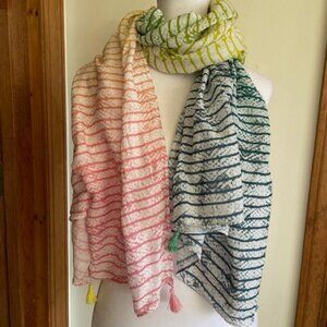 STELLA & DOT Large Pastel Oblong Scarf Wrap Sarong Tassel Corners
